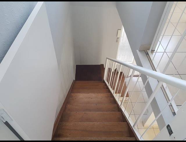 3 BEDROOM TOWNHOUSE RENTED IN ST GEORGES PARK